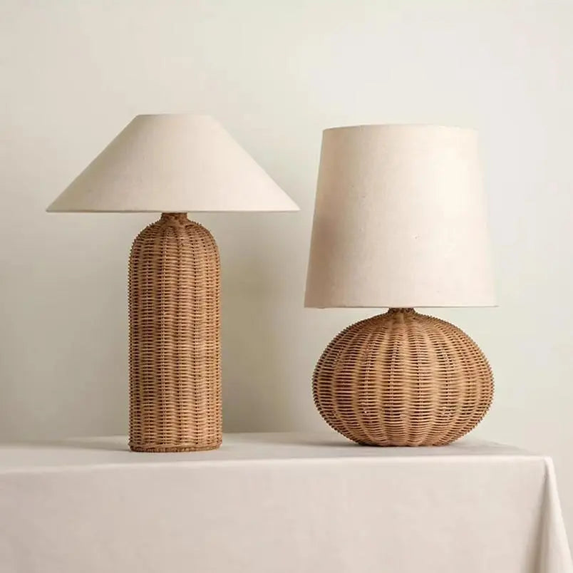 Table lamp