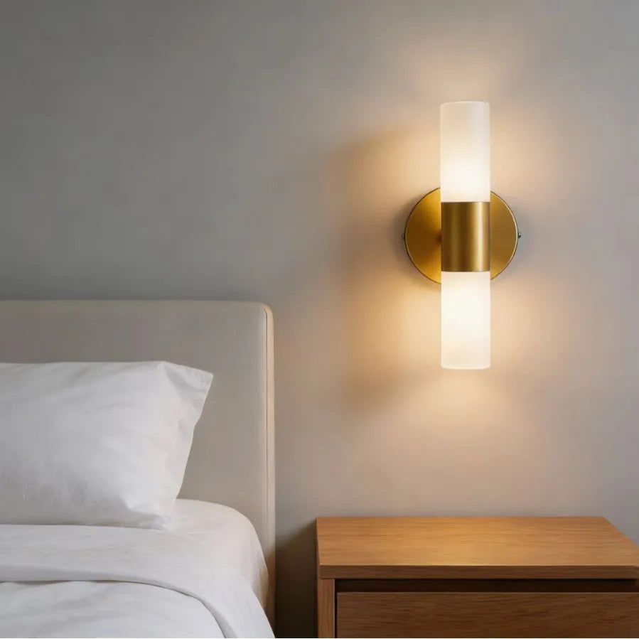 Wall sconce
